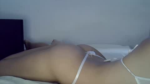 Snapshot of martinalamez22 chatting on November 2025 04:07:02 PM Martina online show from November 2025 04:07:02 PM