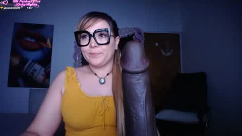 Snapshot of martiniella chatting on June 2026 12:32:02 AM Antonella Martini online show from June 2026 12:32:02 AM