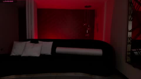 Martinna Bonnet online show from December 2024 10:34:02 AM