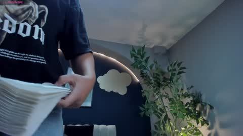 Martinna Bonnet online show from February 2025 10:25:02 AM