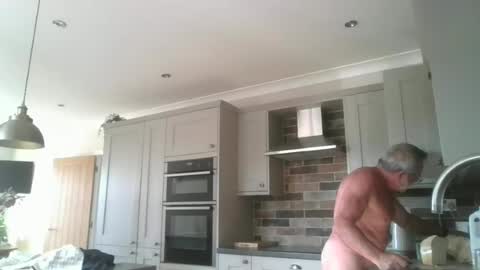 Snapshot of martinrgbxxxx chatting on June 2026 07:50:02 AM martinrgbxxxx online show from June 2026 07:50:02 AM