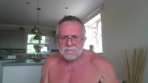 Snapshot of martinrgbxxxx chatting on July 2026 09:40:01 AM martinrgbxxxx online show from July 2026 09:40:01 AM