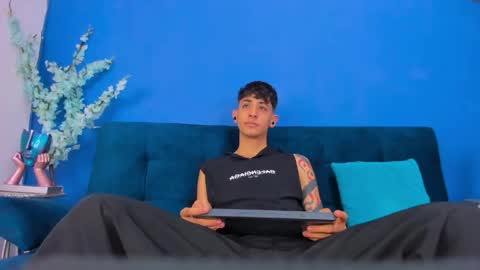 Martony Storm online show from April 2026 12:32:01 PM