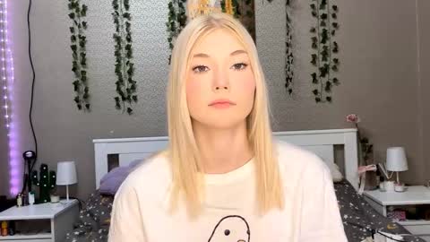 Lisa online show from January 2026 09:01:02 AM