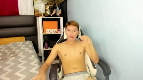 marvin_nextdoor69 online show from February 2025 12:36:01 PM