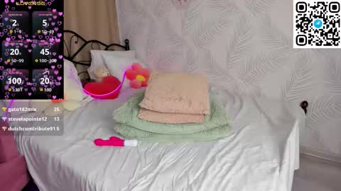 mary__bailey online show from December 2025 12:50:02 AM