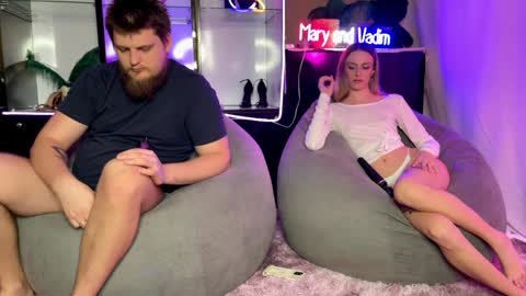 Snapshot of mary_and_vadim chatting on February 2025 01:06:01 PM Maria and Vadim online show from February 2025 01:06:01 PM