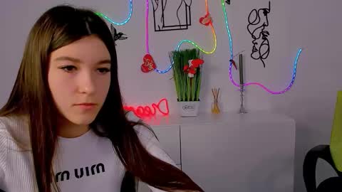 Snapshot of mary_chilli chatting on February 2026 06:20:02 AM mary_chilli online show from February 2026 06:20:02 AM