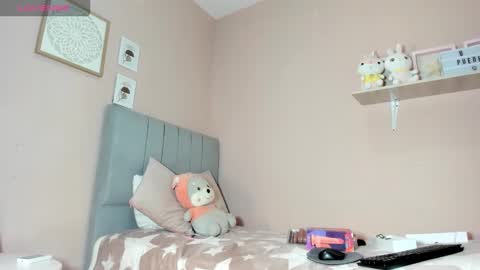 Snapshot of mary_cute9 chatting on November 2025 11:58:01 AM mary_cute9 online show from November 2025 11:58:01 AM