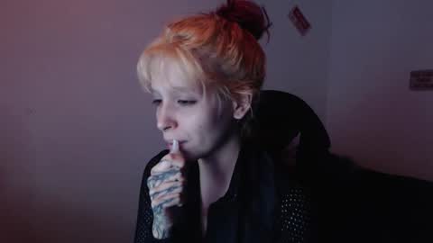                      100   online show from November 2025 06:12:01 AM