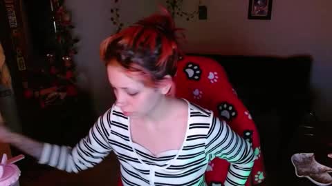 Snapshot of mary_janness chatting on February 2026 07:01:01 AM 100 online show from February 2026 07:01:01 AM