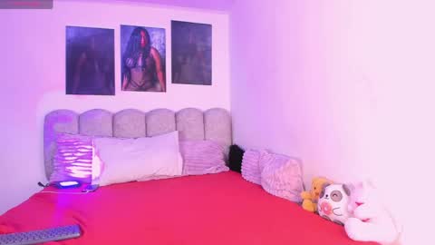 Snapshot of mary_kissss_ chatting on June 2026 08:14:02 PM Mary online show from June 2026 08:14:02 PM