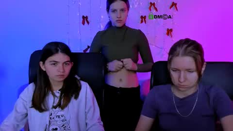 Snapshot of mary_moon__ chatting on February 2026 08:18:01 PM mary_moon__ online show from February 2026 08:18:01 PM