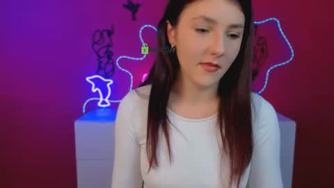 mary skiny online show from April 2026 05:23:01 AM