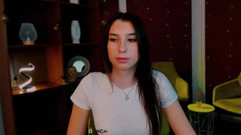 mary skiny online show from April 2026 11:16:01 AM