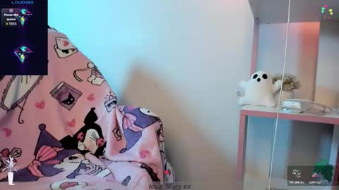 Snapshot of mary_xextra chatting on November 2025 01:05:01 AM Mary GTM3Mon Wed Thu Sat Sun 0400 am-1030pm online show from November 2025 01:05:01 AM