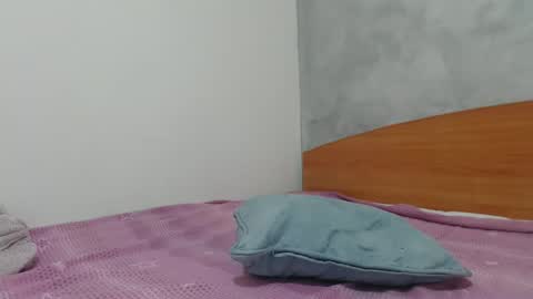 maryem online show from December 2025 03:29:01 PM