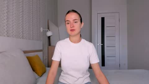 Mari online show from November 2025 06:34:01 AM