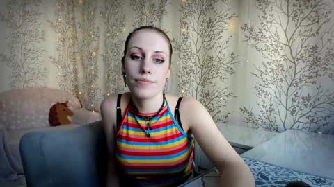 Mary Lou online show from September 2025 07:45:02 AM