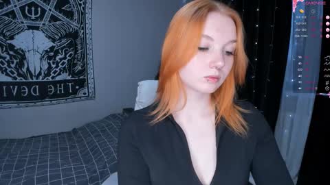 Snapshot of marymelanie chatting on February 2025 03:24:02 AM Mary online show from February 2025 03:24:02 AM