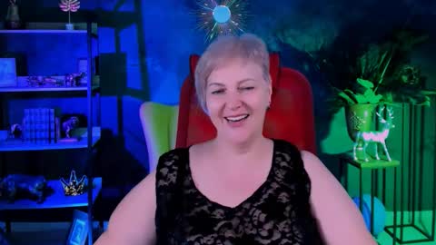 Snapshot of marymogan chatting on November 2025 05:57:01 PM marymogan online show from November 2025 05:57:01 PM