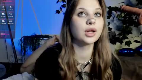 Mary x online show from March 2025 05:11:01 AM