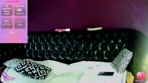 Snapshot of marynka21 chatting on February 2026 02:03:02 PM marynka21 online show from February 2026 02:03:02 PM