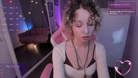 Snapshot of marywohlberg chatting on December 2025 05:37:02 AM Mary online show from December 2025 05:37:02 AM