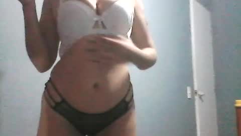 Snapshot of maryyjanne68 chatting on June 2026 11:02:01 PM maryyjanne68 online show from June 2026 11:02:01 PM