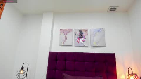 Snapshot of mashapink chatting on November 2025 12:48:01 PM MashaPink online show from November 2025 12:48:01 PM