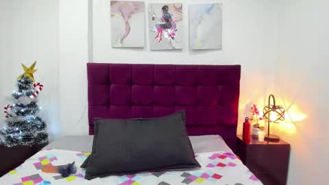 Snapshot of mashapink chatting on November 2025 01:58:01 PM MashaPink online show from November 2025 01:58:01 PM