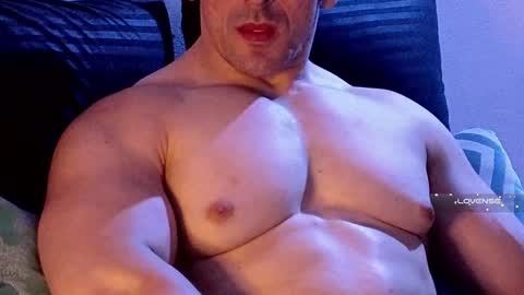 masked_bodybuilder online show from January 2025 11:29:01 PM