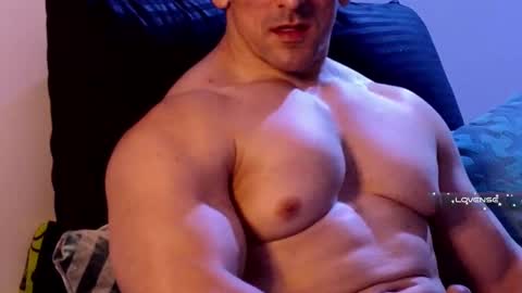 masked_bodybuilder online show from March 2025 11:04:01 PM