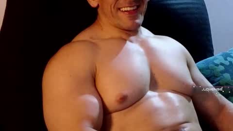 masked_bodybuilder online show from March 2025 09:11:02 PM