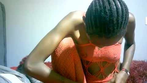 maskgang001 online show from January 2026 02:17:01 AM