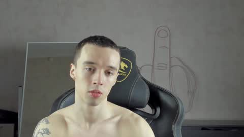 Snapshot of mason_warhol chatting on January 2025 01:09:02 AM Mason online show from January 2025 01:09:02 AM