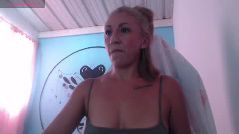 massiel ferreti online show from November 2025 08:41:01 PM