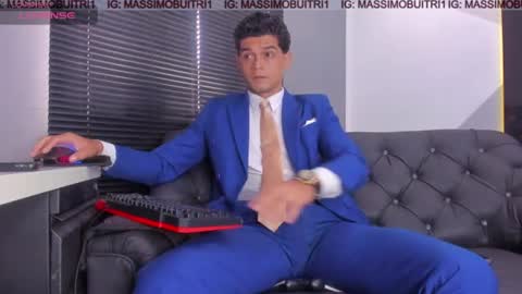 I am Massimo online show from July 2026 01:19:01 PM