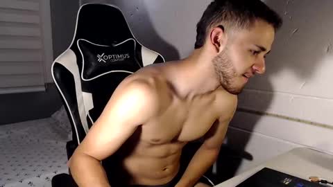 massimo online show from December 2024 02:49:02 AM