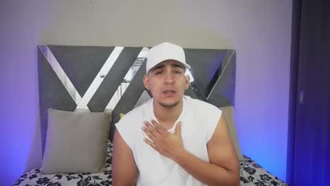 Snapshot of massimo_vidal chatting on October 2025 12:22:02 PM massimo_vidal online show from October 2025 12:22:02 PM