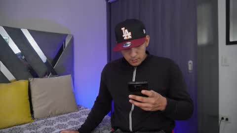 Snapshot of massimo_vidal chatting on October 2025 01:00:02 PM massimo_vidal online show from October 2025 01:00:02 PM