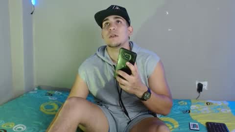 Snapshot of massimo_vidal chatting on October 2025 02:31:01 PM massimo_vidal online show from October 2025 02:31:01 PM