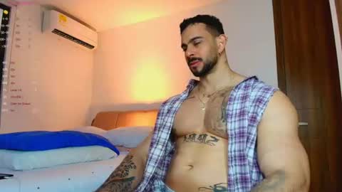 Snapshot of massimo_visconti chatting on July 2026 04:22:01 PM massimo online show from July 2026 04:22:01 PM