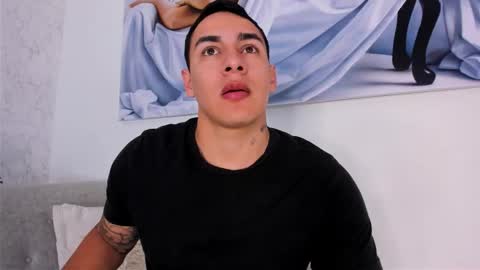 Massimo Contie online show from December 2025 10:09:02 AM