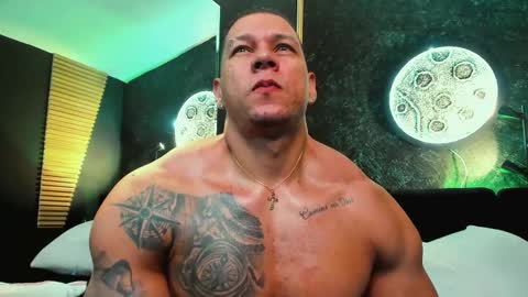 Snapshot of massimowalton2 chatting on December 2024 08:29:01 AM massimowalton2 online show from December 2024 08:29:01 AM