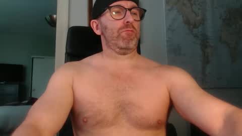 Snapshot of master8daddy69 chatting on November 2025 04:27:01 PM master8daddy69 online show from November 2025 04:27:01 PM