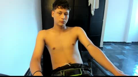 master_billy1 online show from June 2026 11:22:02 AM