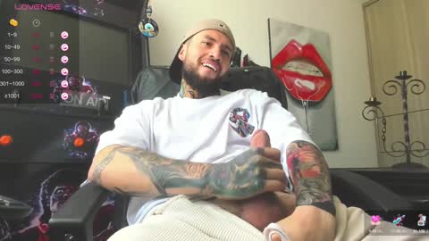 steven  online show from December 2024 04:05:02 PM