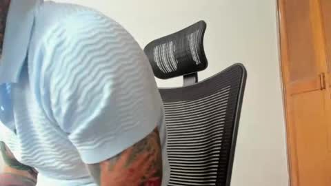 steven  online show from April 2026 01:58:02 PM