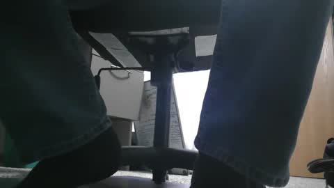 Snapshot of master_thorn chatting on December 2024 05:10:02 PM Master Thorn online show from December 2024 05:10:02 PM